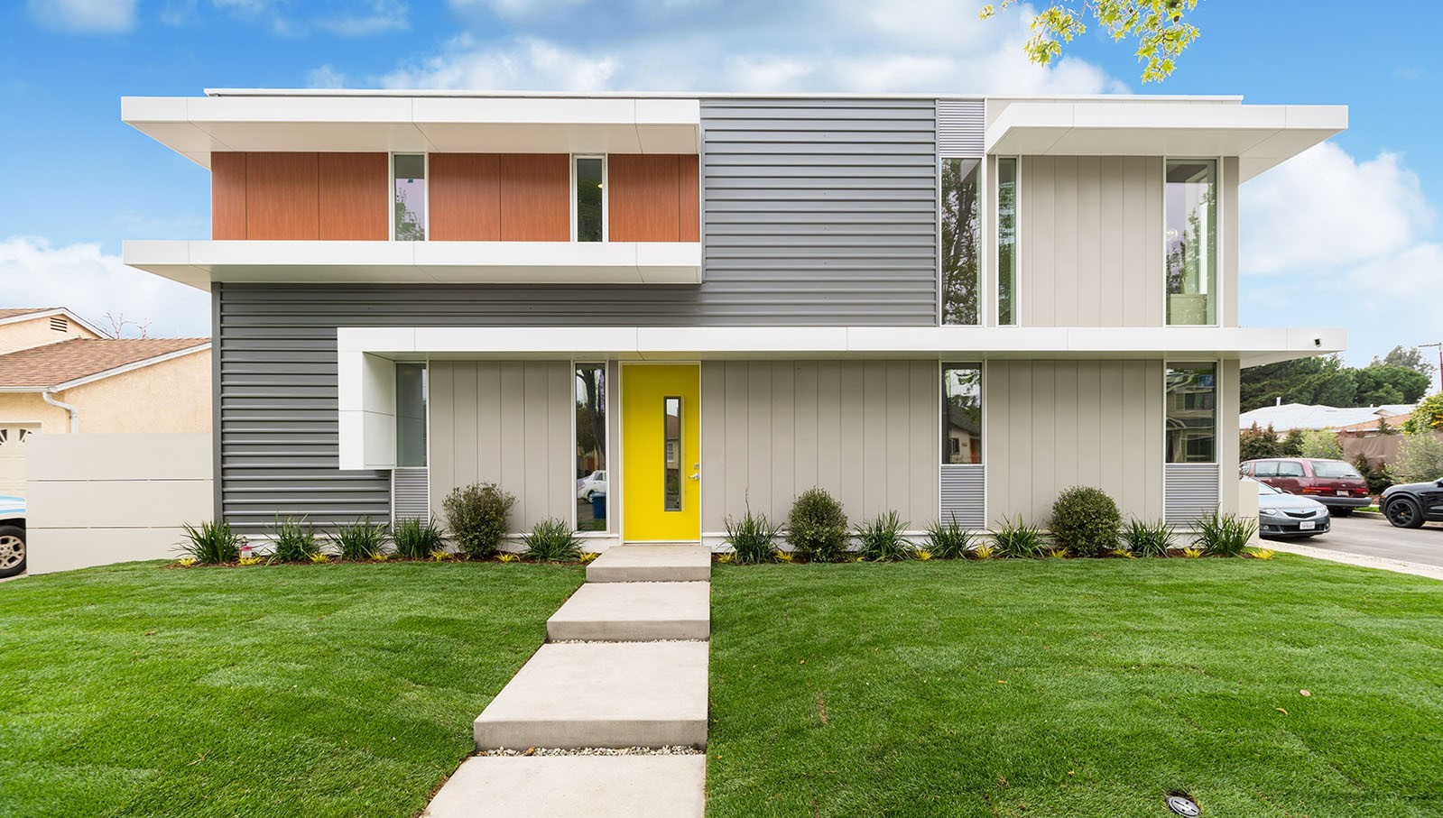 best hardware product suppliers